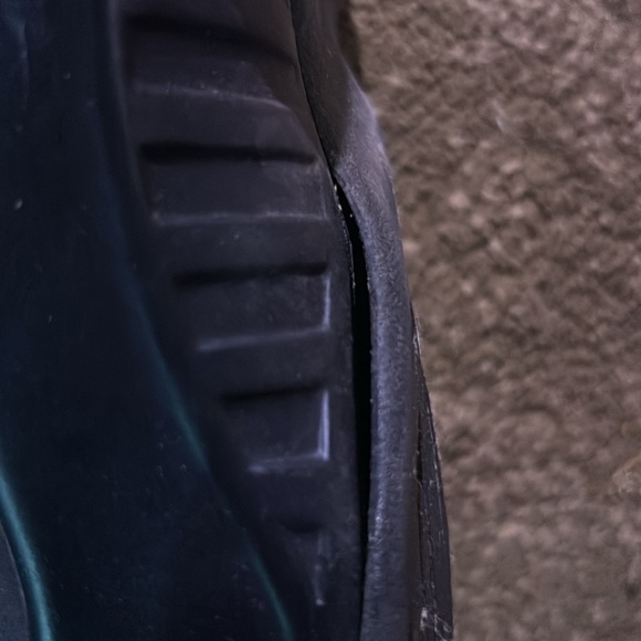 MENS AIR JORDAN - Picture 9 of 11